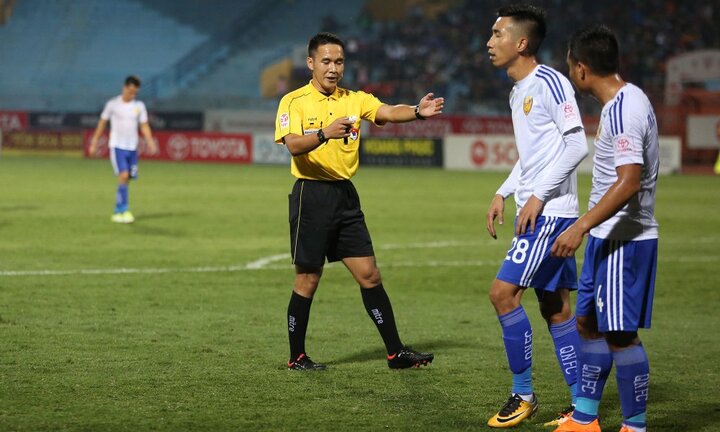 Mời trọng tài Thái Lan vừa bị bắt vì 'dàn xếp tỉ số', VFF nói gì?