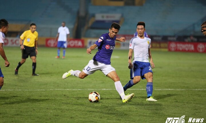 BLV Quang Huy: Hà Nội hòa Quảng Ninh, SLNA cầm chân Thanh Hóa, Quảng Nam vô địch