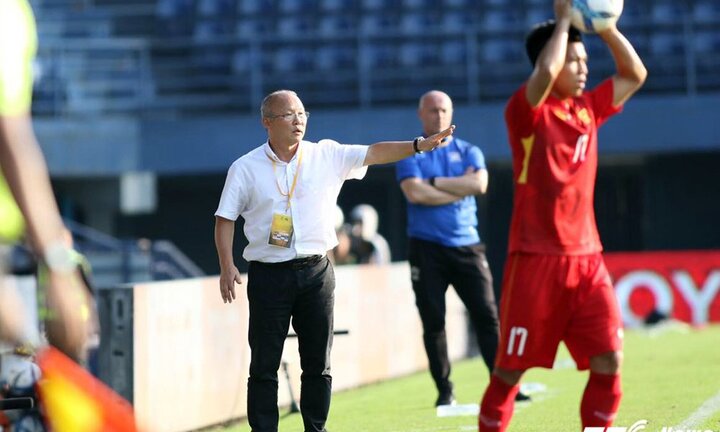 U23 Việt Nam vs Ulsan Hyundai: Chờ Park Hang Seo 'đọc vị' người Hàn