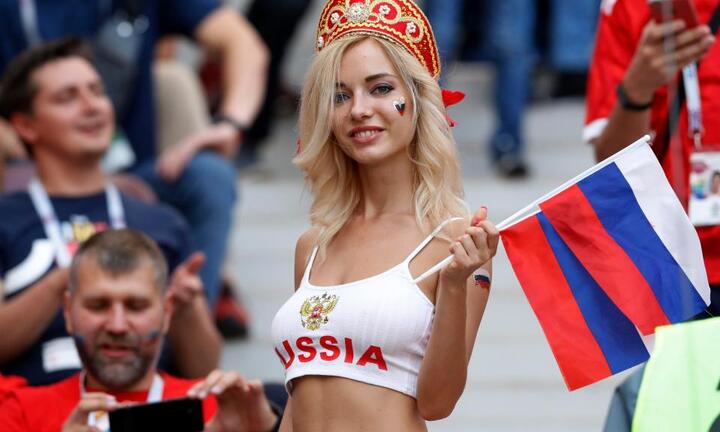 World Cup 2018: Phụ nữ Nga mê mệt đàn ông ngoại quốc?