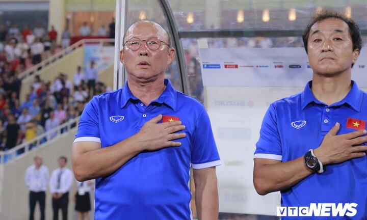 Cảm ơn HLV Park Hang Seo, người nâng tầm bóng đá Việt Nam