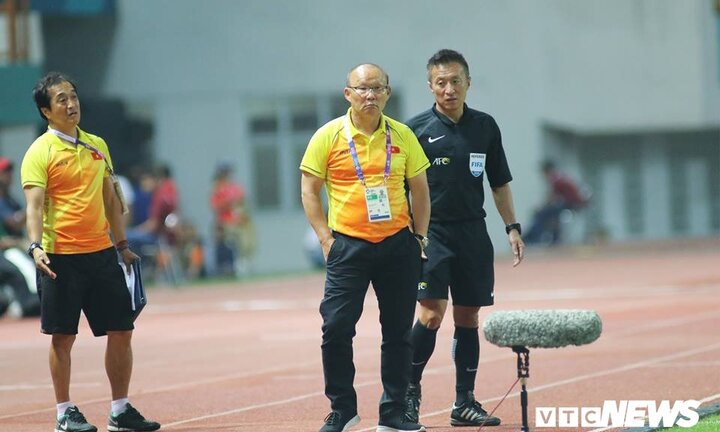 HLV Park Hang Seo: Olympic Việt Nam chưa nghĩ đến trận gặp Nhật Bản