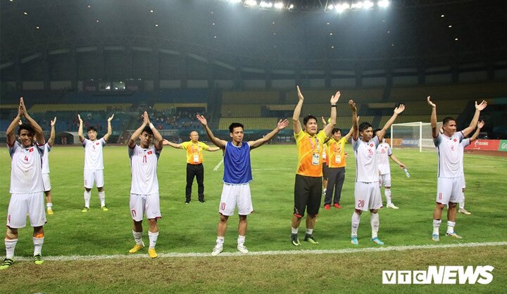 Báo quốc tế: 'Phép màu Park Hang Seo tiếp tục đưa Olympic Việt Nam vào bán kết'