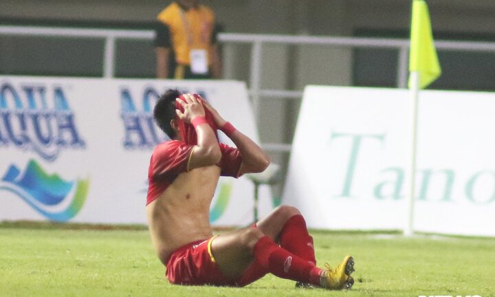 HLV Park Hang Seo: Hệ thống đào tạo trẻ chưa tốt so với tình yêu bóng đá của người Việt Nam