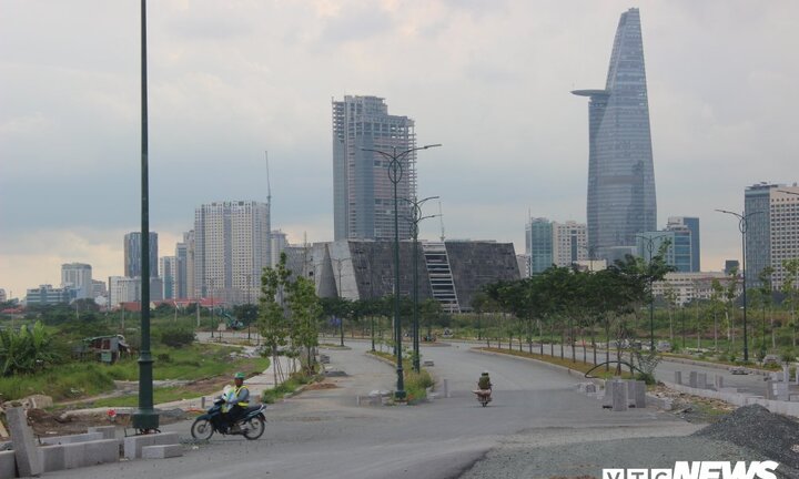 ĐBQH: 'Sao lại xây nhà hát 1.500 tỷ đồng ở Thủ Thiêm khi lòng dân không yên?'