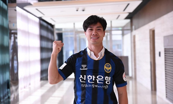 Vì sao Incheon United cho Công Phượng đá 2 phút, vào sân chỉ để câu giờ?