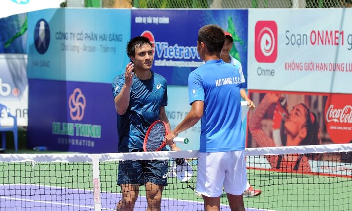 Tay vợt Việt kiều Daniel Nguyễn giành cú đúp vô địch giải VTF Masters 500 -1