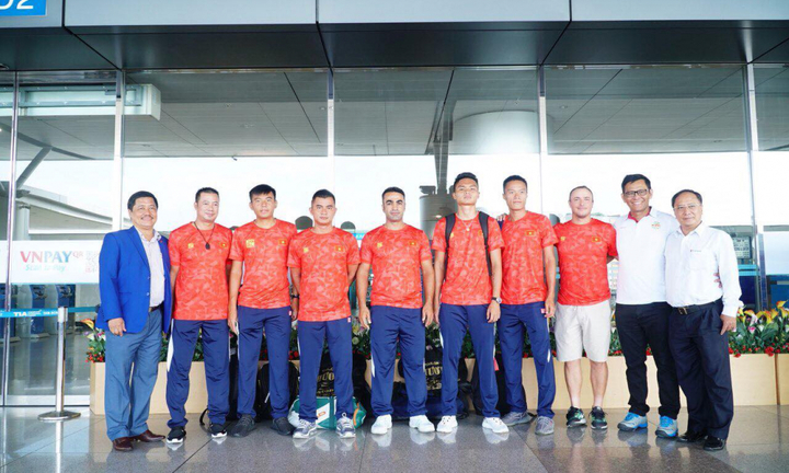 Lý Hoàng Nam cùng tuyển Quần vợt Việt Nam quyết giành suất thăng hạng Davis Cup