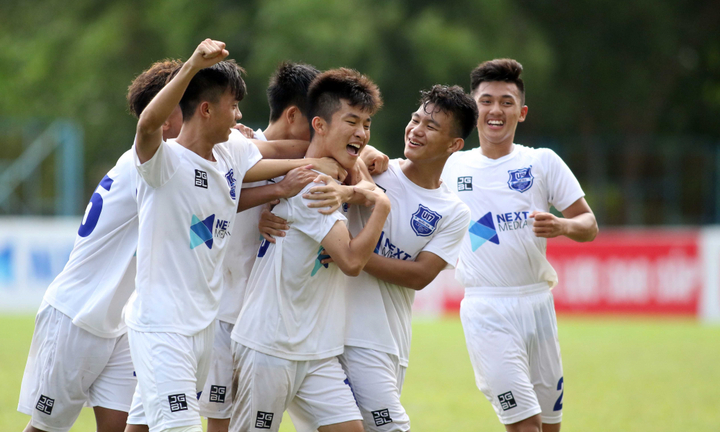 U17 HAGL lách qua khe cửa hẹp, dắt tay U17 Viettel vào bán kết U17 Quốc gia