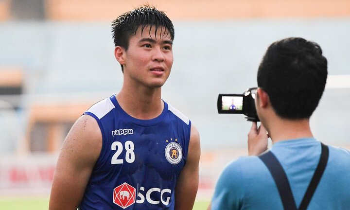 Duy Mạnh: Rất đáng buồn nếu Hà Nội FC nâng cúp ở sân không khán giả