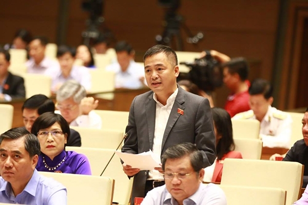 ĐBQH: Quản lý nguồn nước lỏng lẻo, để những kẻ vô lương tâm thu lợi trên sức khoẻ nhân dân