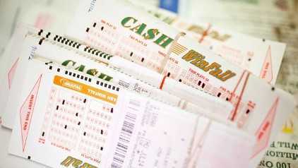 Hai người gốc Việt trúng xổ số gần 70 tỷ đồng