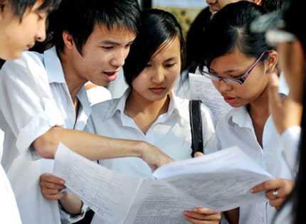 Kiểm điểm cán bộ ra đề thi giữa học kỳ sai