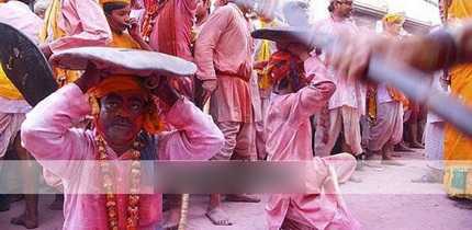 Truyền thuyết ngày hội đánh đàn ông ở Ấn Độ