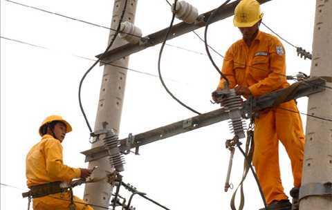 Bộ trưởng Công thương nói về “lương đau lòng” EVN