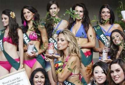 Dàn nữ chiến binh rừng xanh diện bikini bốc lửa