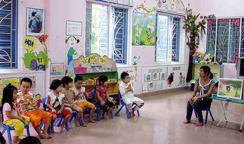 Trường mầm non bao giờ mới nhận trẻ dưới 18 tháng tuổi?