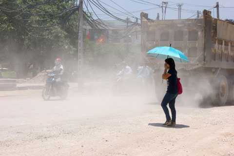 Những con đường ‘đau khổ’ giữa Thủ đô