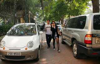 Hà Nội chỉ đáp ứng 10% nhu cầu đỗ xe