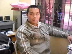 Mỗi ngày kiếm 20 triệu đồng từ... băng vệ sinh giả