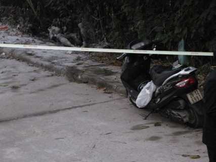 Video: Nam thanh niên tẩm xăng tự thiêu giữa phố