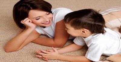 Trẻ quá khoe khoang, cha mẹ phải làm gì?