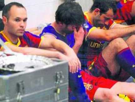 Thua Real, Messi khóc thút thít