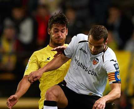 Villarreal 2-2 Valencia: Cầm vàng lại để vàng rơi