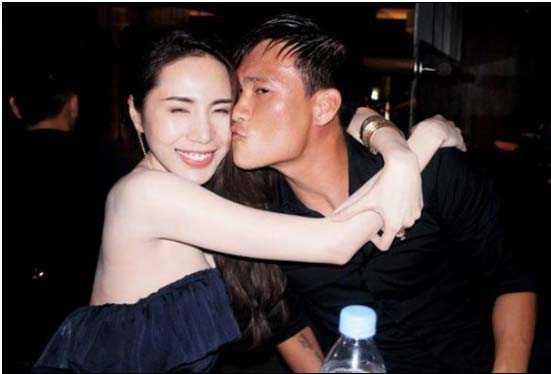 Công Vinh: Với tôi, Thủy Tiên cái gì cũng đẹp