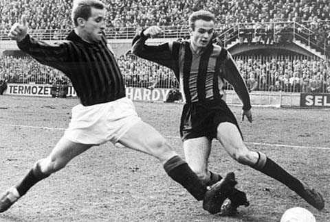 Derby thành Milano qua những bức ảnh đen trắng