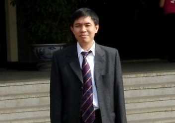 GS trẻ nhất VN 2011: Gác công việc, chờ tất niên