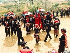 Người dân tộc thiểu số đón Tết như thế nào?