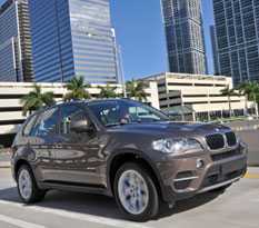 BMW X5 2012 vừa ra mắt đã bị thu hồi