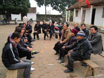 2 cụ già bị con đuổi cùng quan tài quyết không về nhà