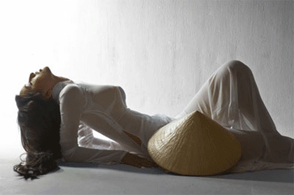 Tước vương miện Mai Phương Thuý: Khi dư luận bị xỏ mũi