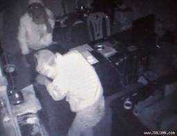 Hà Nội: Bị cướp 300 triệu đồng khi mua thuốc lá