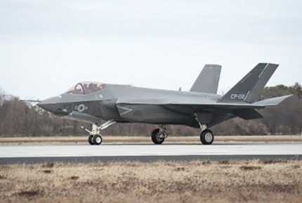 Không quân Hoàng gia Anh thử F-35C dành cho tàu sân bay