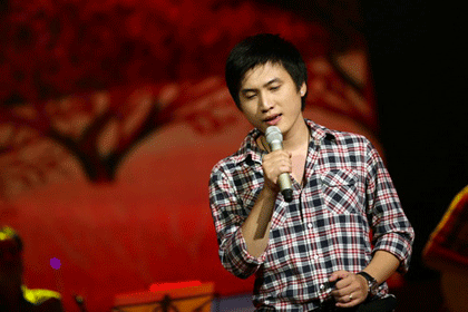 Tô Minh Đức: Khó nhưng phải sống được