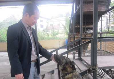 'Đại gia siêu khuyển' Hà thành và vệ sĩ tên Lốc