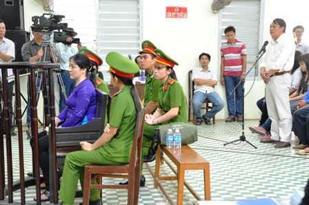 Trực tiếp phiên xử vụ đốt nhà báo Hoàng Hùng qua ảnh