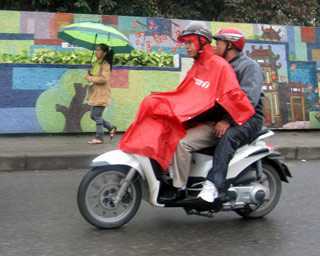 Trung Bộ chịu áp thấp nhiệt đới và không khí lạnh