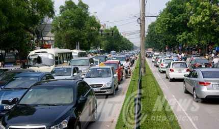 Mức thu phí bảo trì: Bộ GTVT dựa vào căn cứ nào?