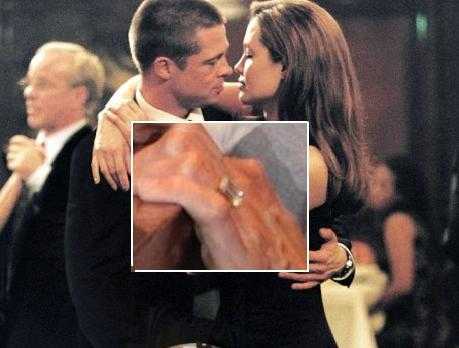 ‘Ông bà Smith’ đã đính hôn