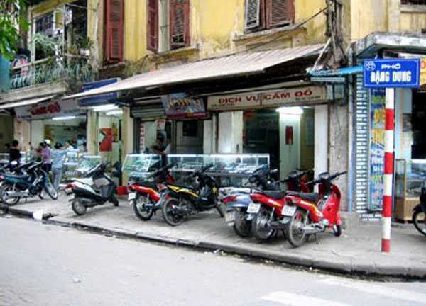 Hé lộ
