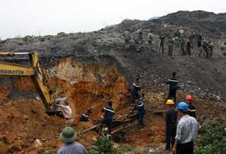 Tiến hành xác định rõ trách nhiệm vụ sạt lở mỏ than