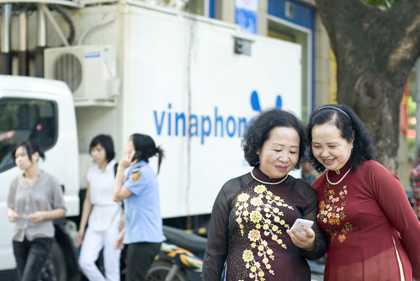 Thoải mái “tám’ với AloPlus của VinaPhone