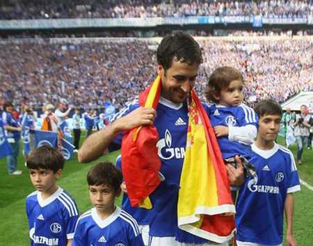 Tràn ngập niềm vui ngày 