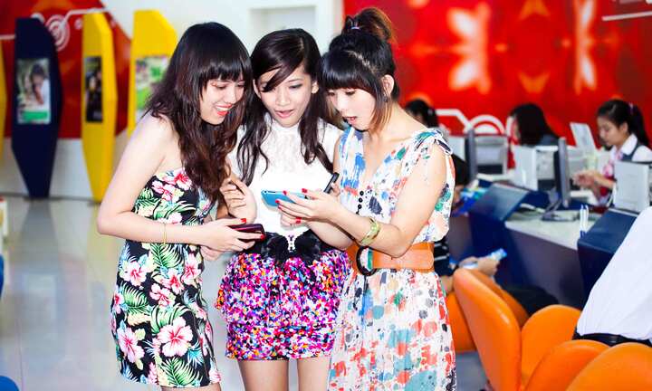 Mobifone thêm lợi ích cho các thuê bao trả sau