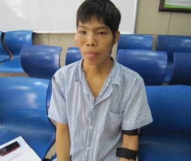 Hà Nội: Phụ xe buýt lại đánh vào mặt khách