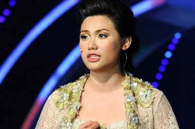 Hương Thảo: Nhà khoa học hóa thành nàng tiên cá